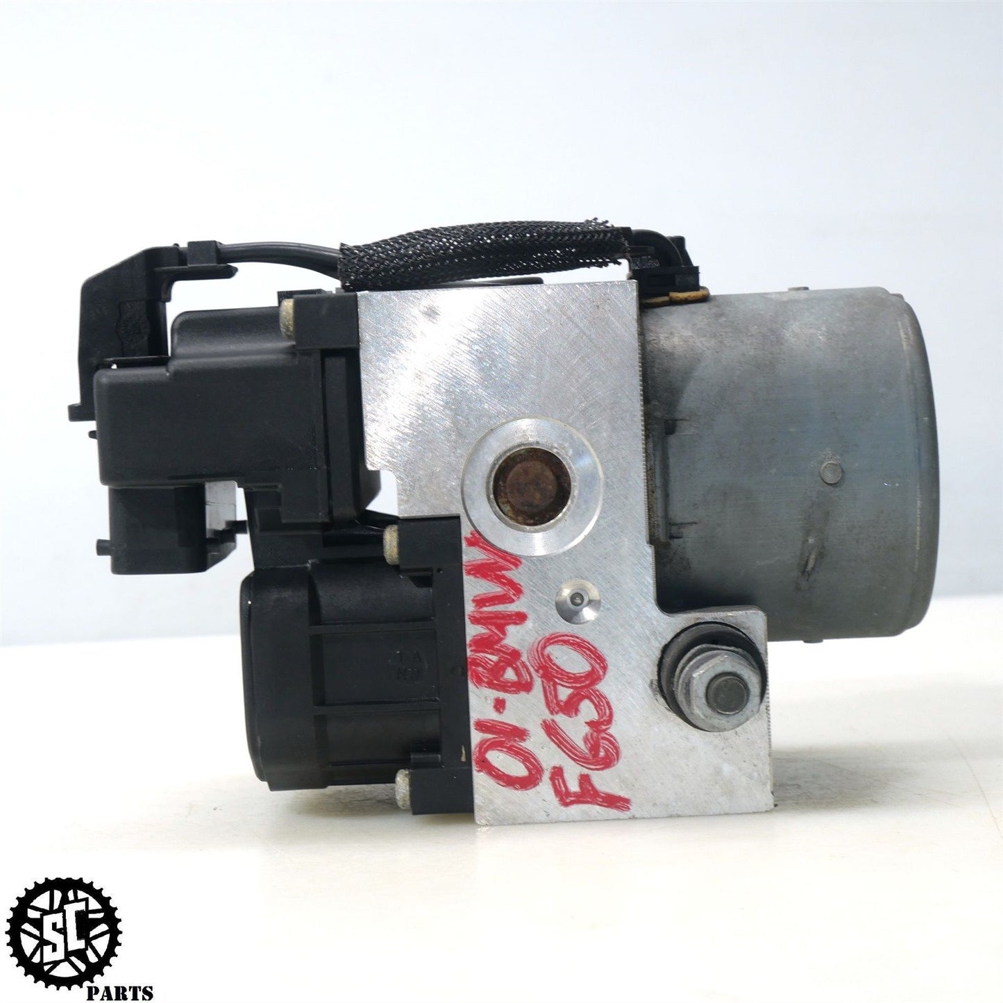 2001-2004 BMW F650GS ABS PUMP MODULE 34512335804 B17