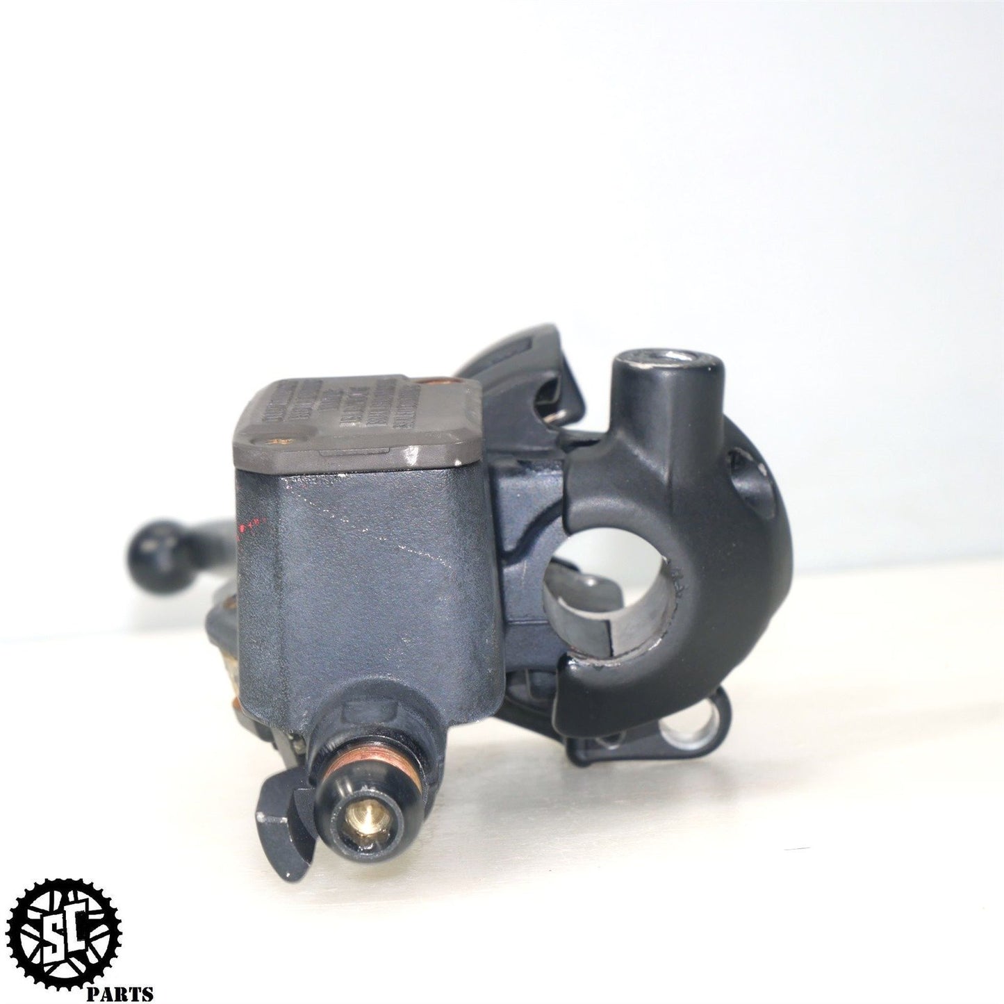 2001-2004 BMW F650GS FRONT BRAKE MASTER CYLINDER LEVER B17
