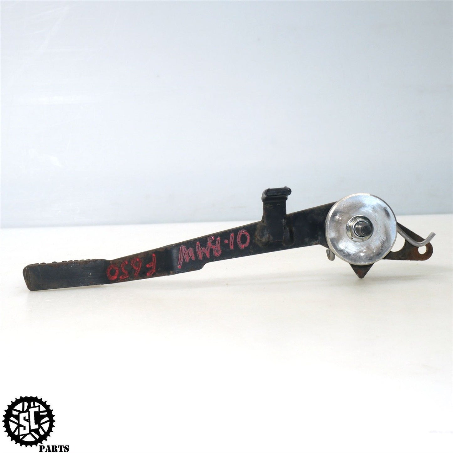 2001-2004 BMW F650GS BRAKE PEDAL SPRING B17