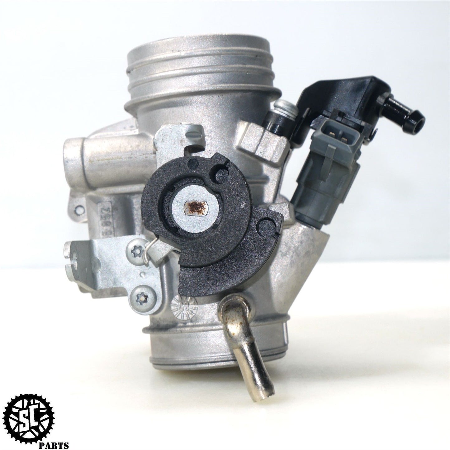 2001-2004 BMW F650GS THROTTLE BODY FUEL INJECTOR B17