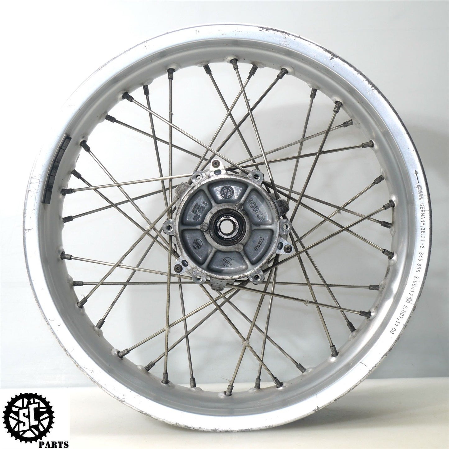2001-2004 BMW F650GS REAR WHEEL RIM STRAIGHT B17