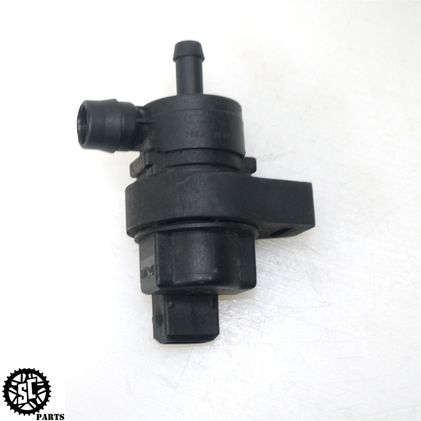 2001-2004 BMW F650GS AIR BREATHER SOLENOID PURGE VALVE B17