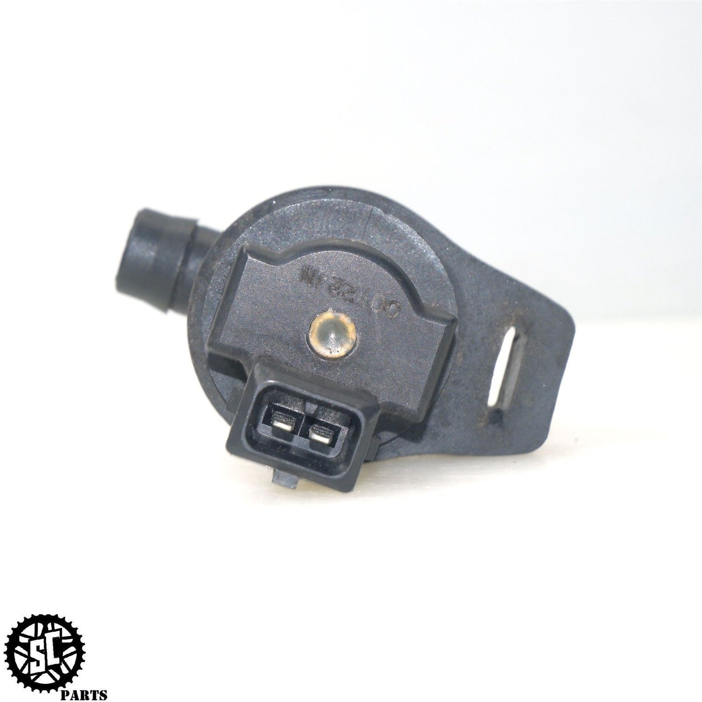 2001-2004 BMW F650GS AIR BREATHER SOLENOID PURGE VALVE B17