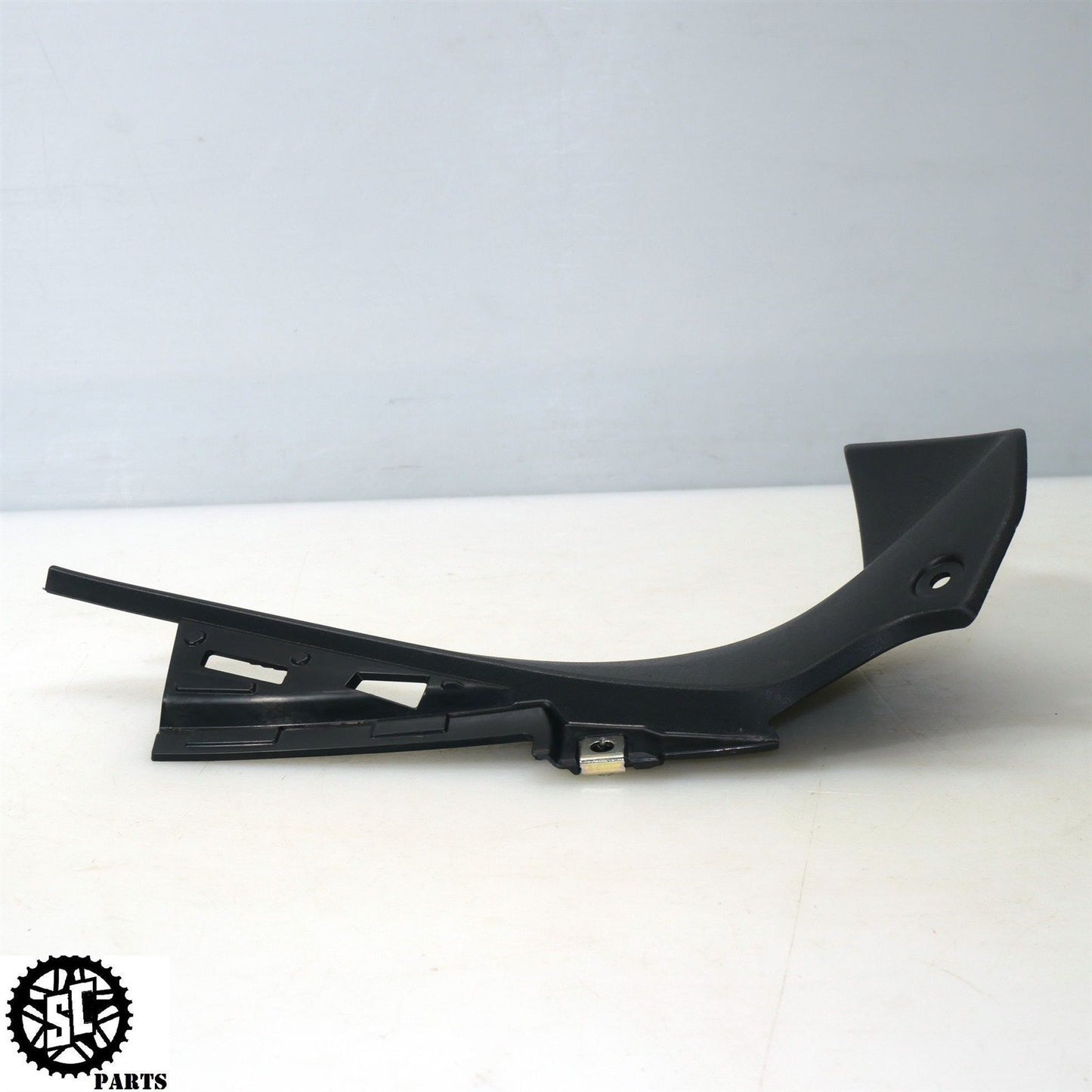 19-24 KAWASAKI NINJA ZX6R ZX636 RIGHT DASH INNER FAIRING COVER K62