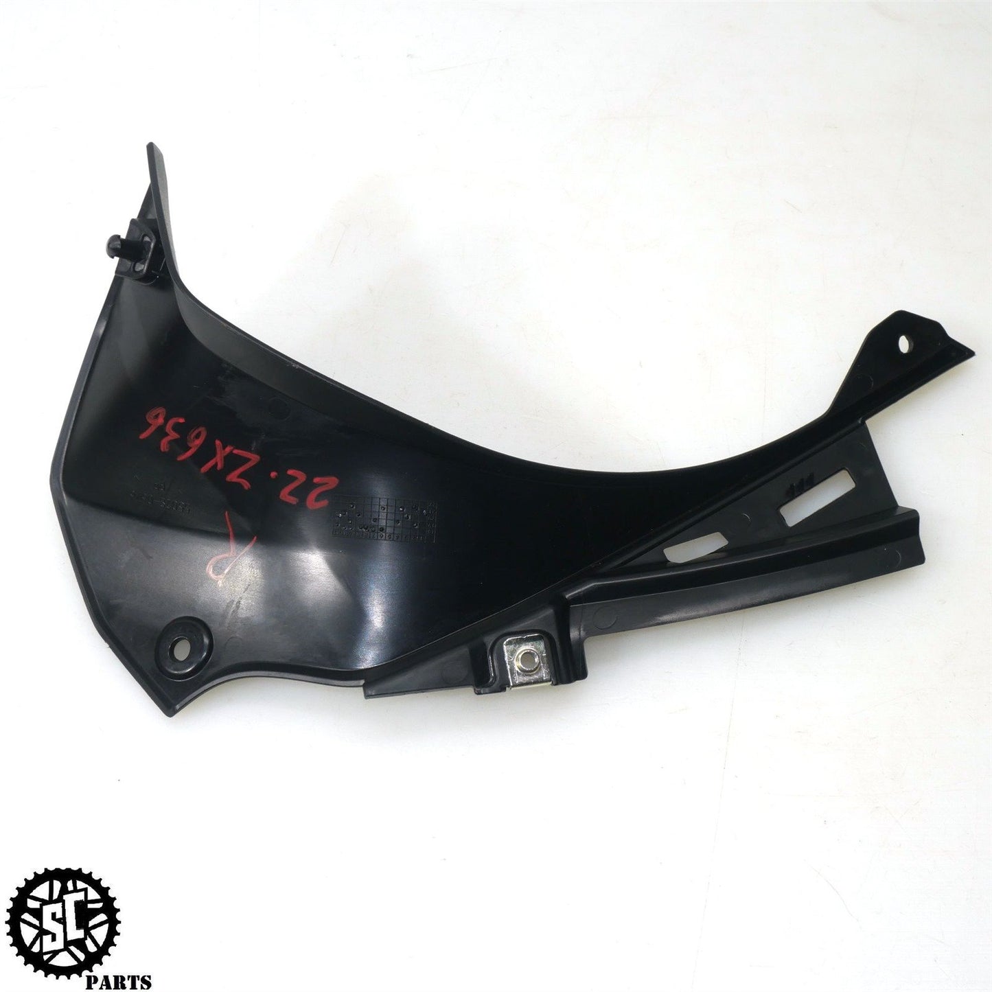 19-24 KAWASAKI NINJA ZX6R ZX636 RIGHT DASH INNER FAIRING COVER K62