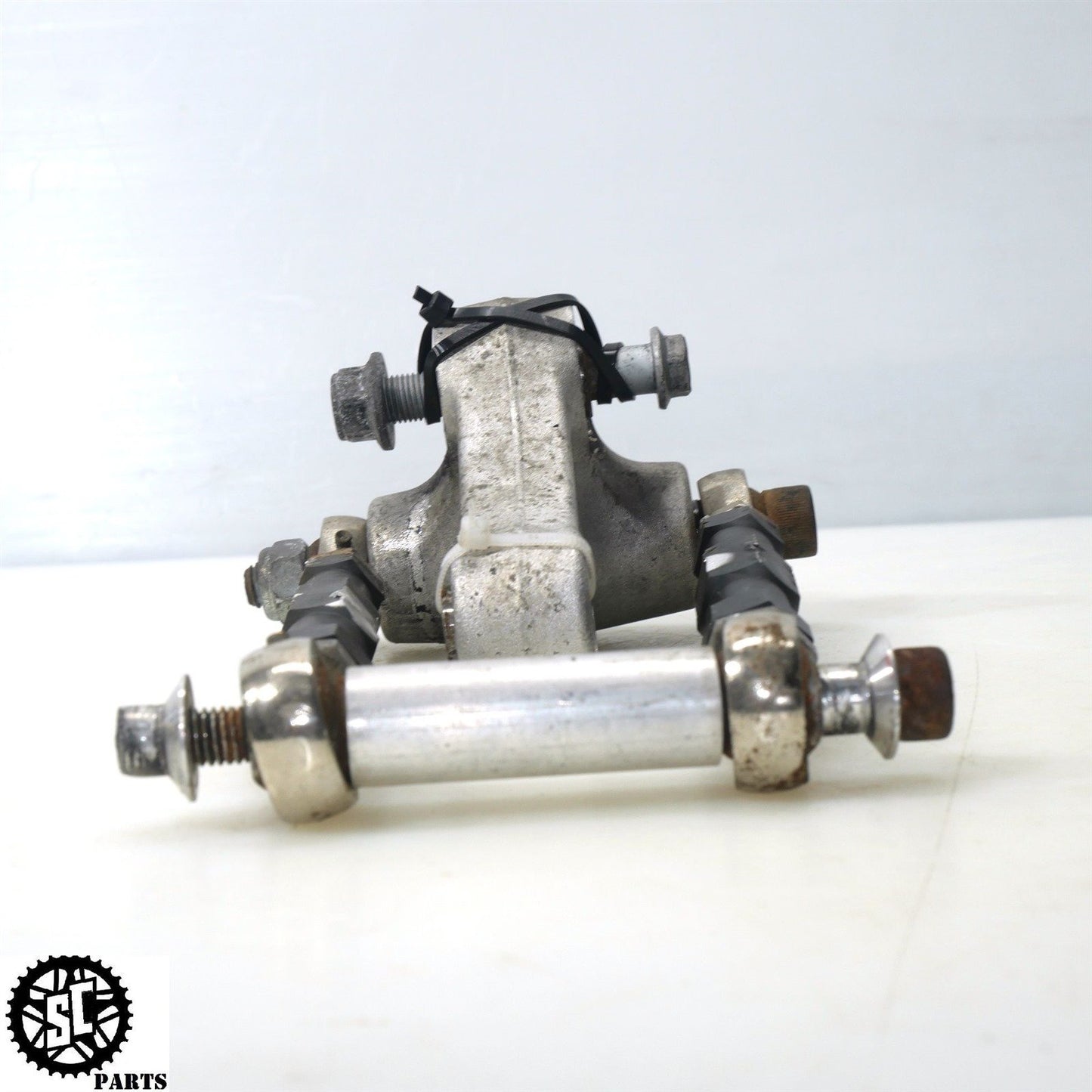 06 07 SUZUKI GSXR 600 750 ADJUSTABLE SUSPENSION LOWERING LINK DOG BONE S37