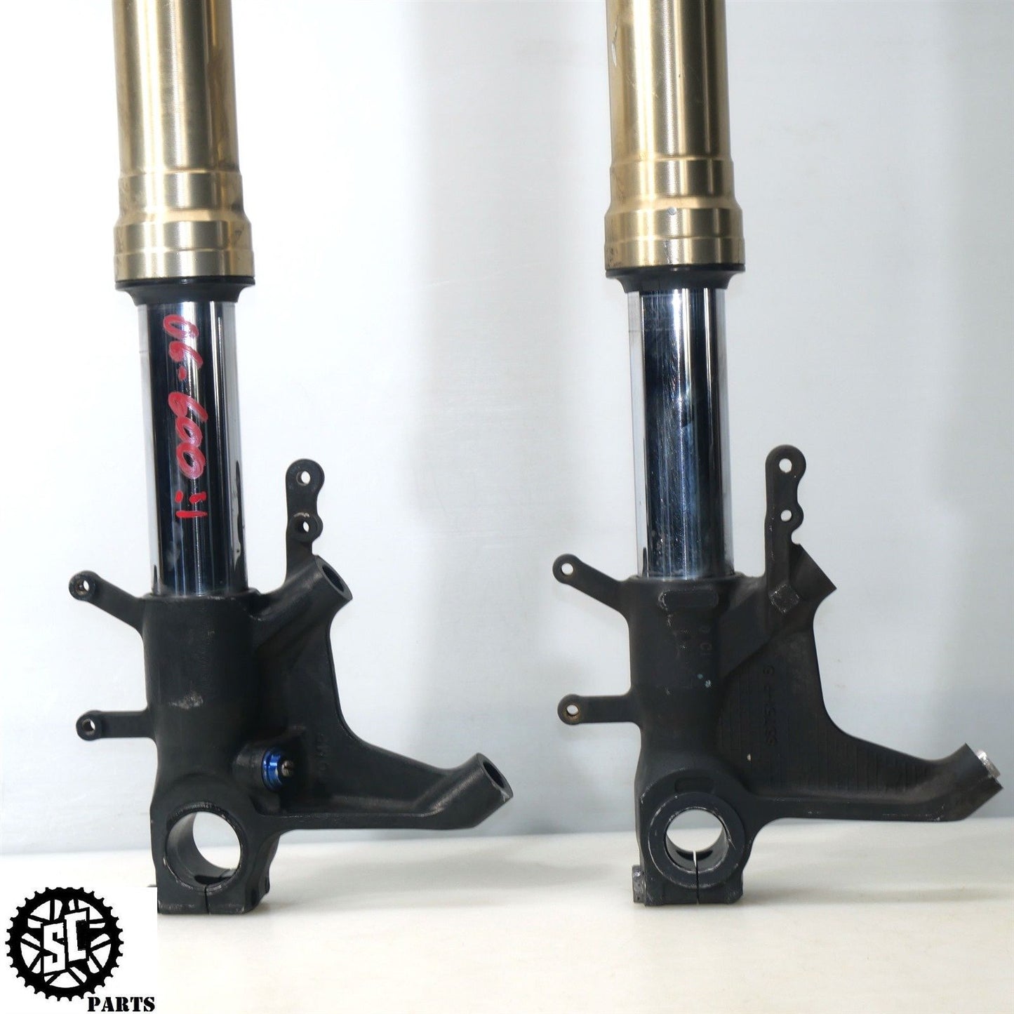 06 07 SUZUKI GSXR 600 750 FRONT FORKS STRAIGHT S37