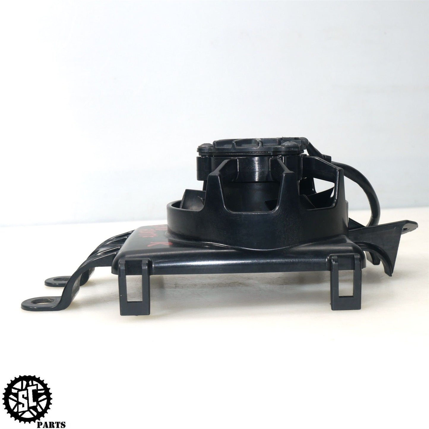 14-23 HARLEY DAVIDSON ULTRA RIGHT RADIATOR COOLANT FAN 26800019A HD45