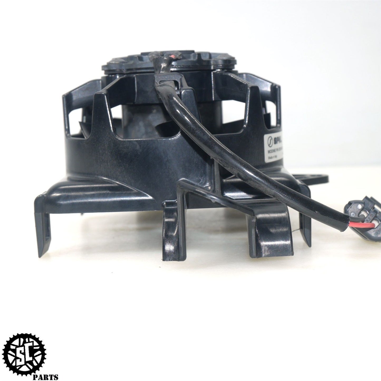 14-23 HARLEY DAVIDSON ULTRA RIGHT RADIATOR COOLANT FAN 26800019A HD45