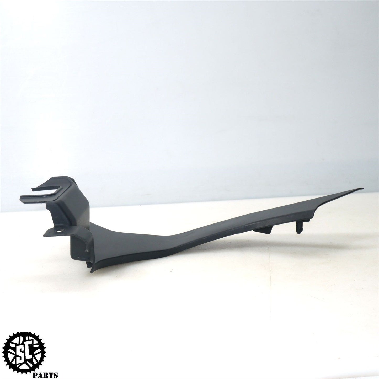 15-19 YAMAHA YZF R1M INNER FAIRING RAM AIR COVER DASH TRIM Y41
