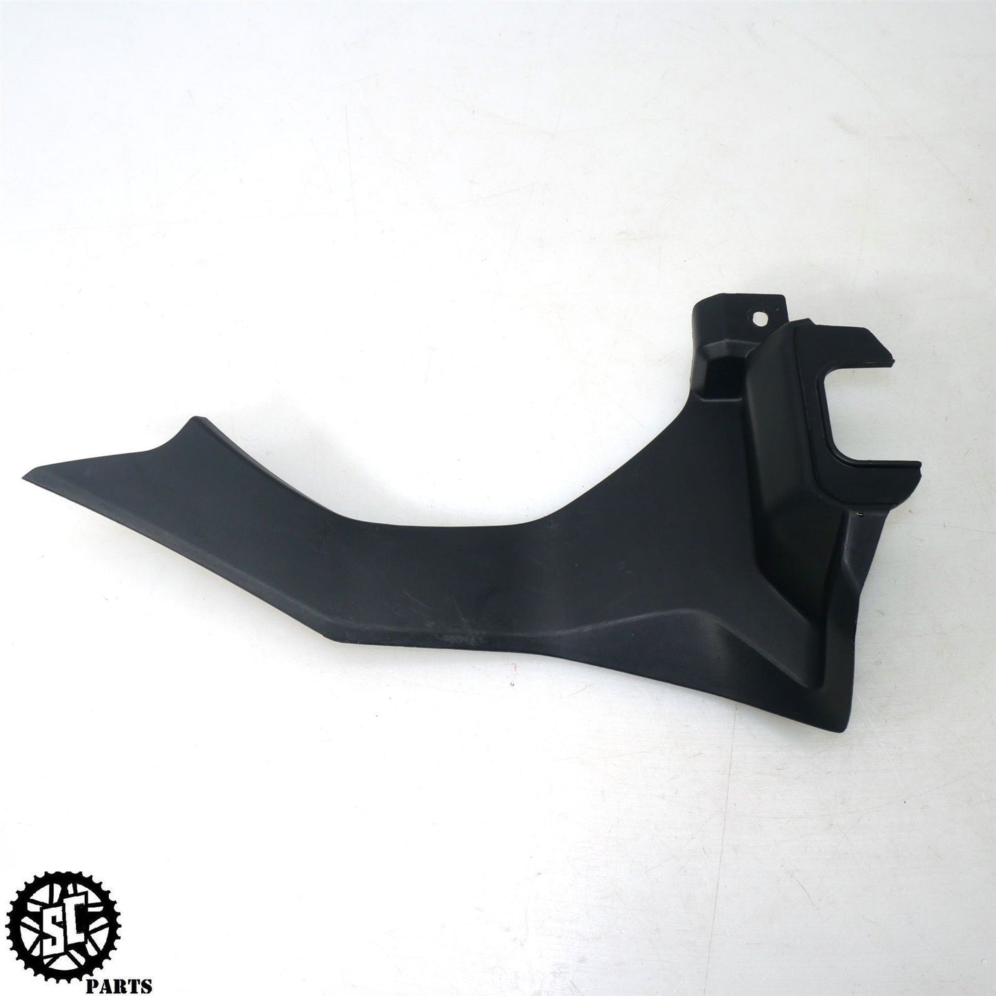 15-19 YAMAHA YZF R1M INNER FAIRING RAM AIR COVER DASH TRIM Y41