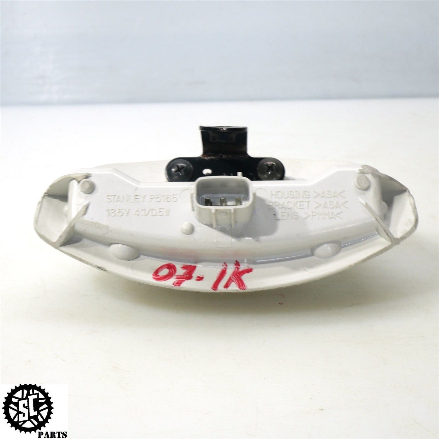 07 08 SUZUKI GSXR 1000 REAR TAIL BRAKE LIGHT S57