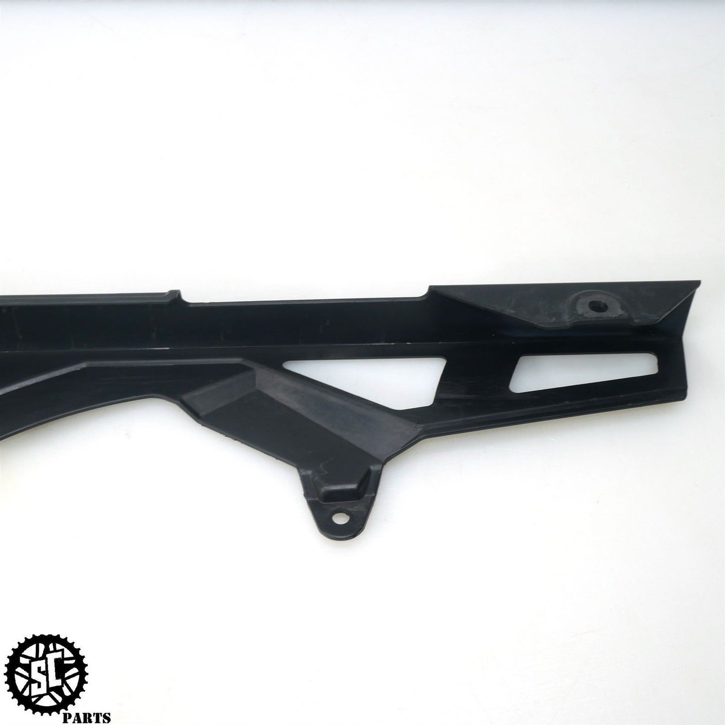 20-23 SUZUKI GSXR 600 750 CHAIN GUARD S58