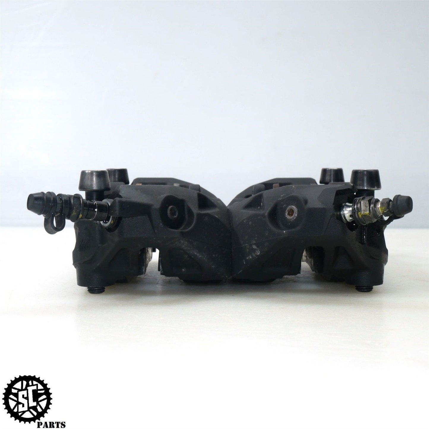 21-23 APRILIA RS660 FRONT BREMBO BRAKE CALIPER 2B006451 2B006452 A08