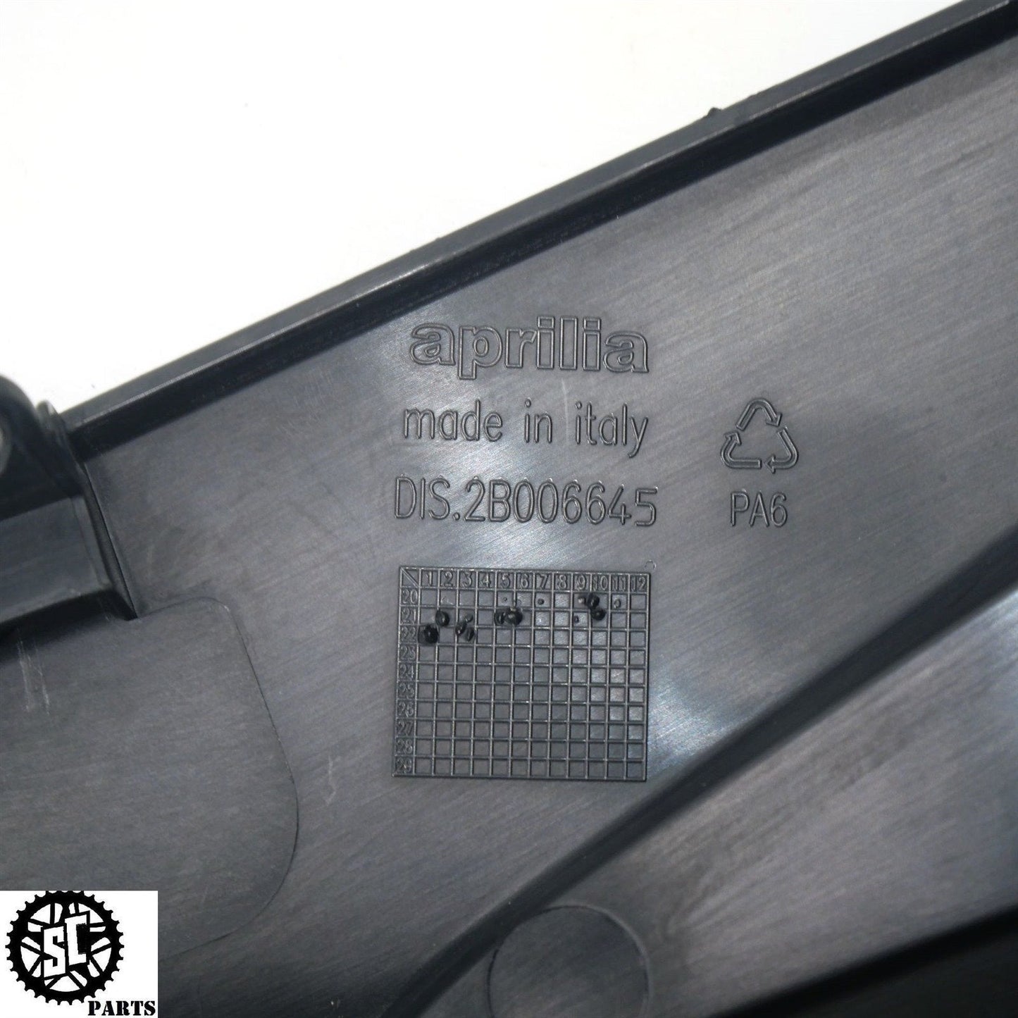 21-23 APRILIA RS660 RIGHT SIDE TANK FAIRING PANEL 2B006645 A08