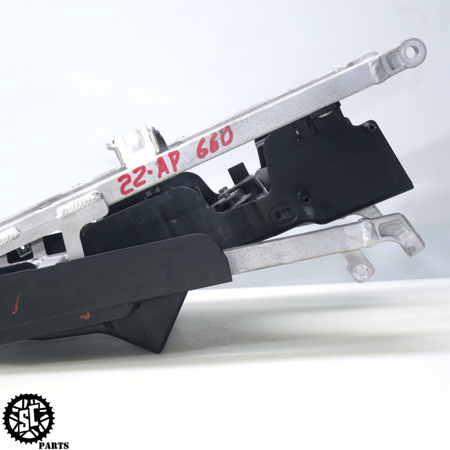 21-23 APRILIA RS660 REAR SUBFRAME TAIL BATTERY TRAY 2B008726 A08