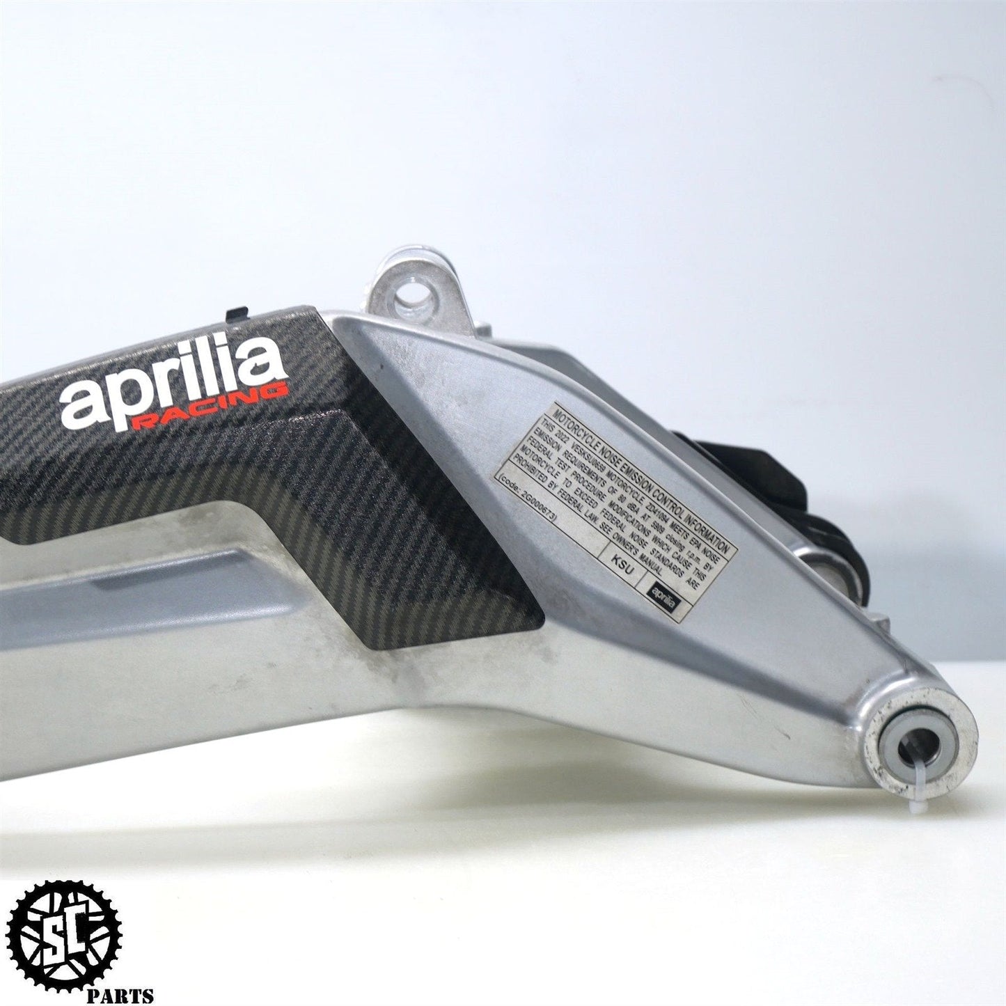 21-23 APRILIA RS660 REAR SWINGARM 2B007756 A08