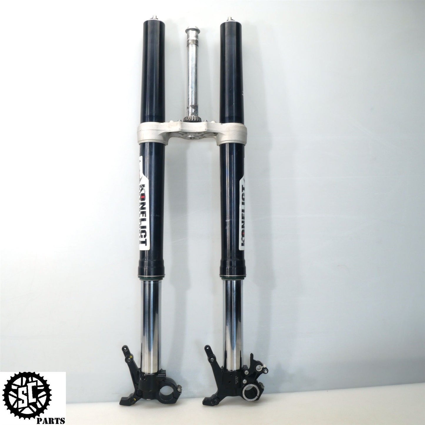 2010 KTM 990 ADVENTURE R FRONT FORK TUBE AIR VALVE 48600872S1 48600873S1 KT10