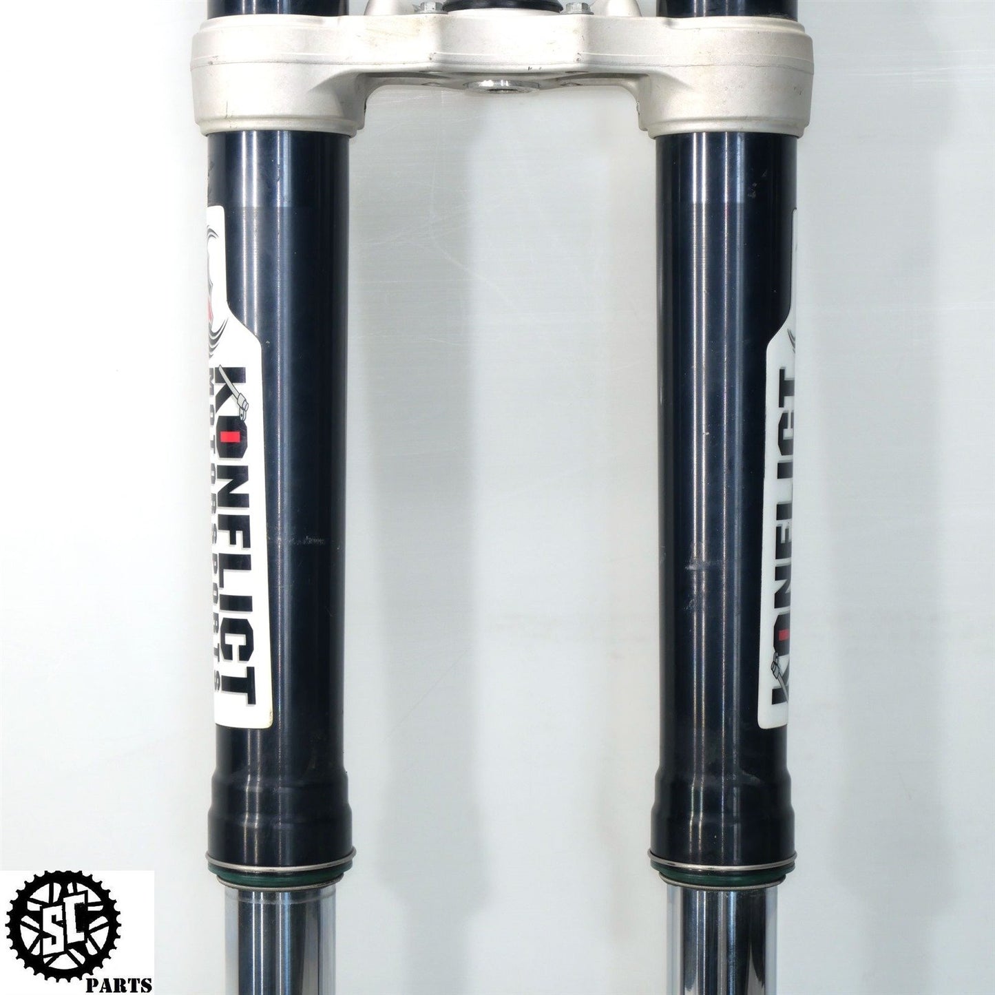 2010 KTM 990 ADVENTURE R FRONT FORK TUBE AIR VALVE 48600872S1 48600873S1 KT10