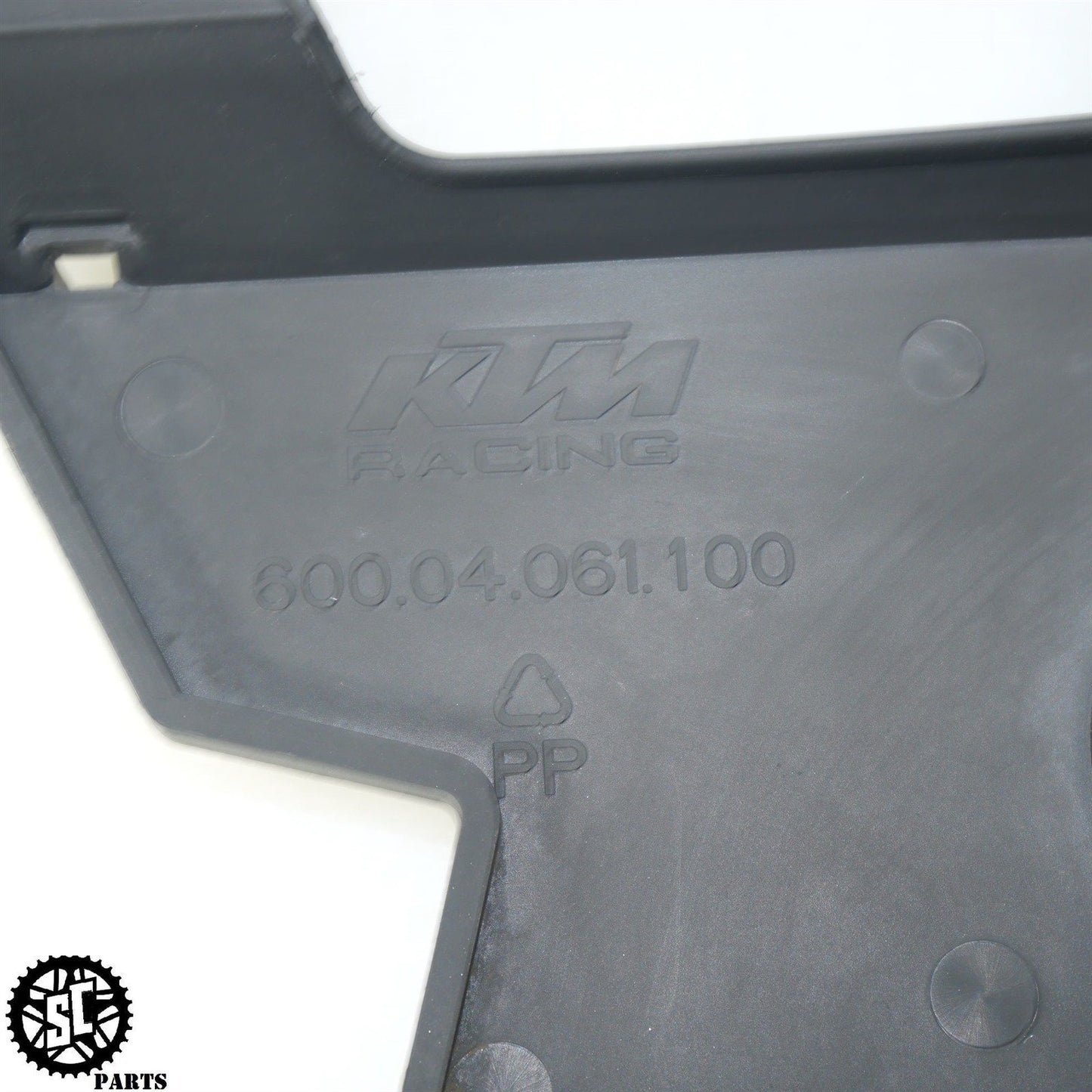 2010 KTM 990 ADVENTURE R CHAIN GUARD 60004061100 KT10