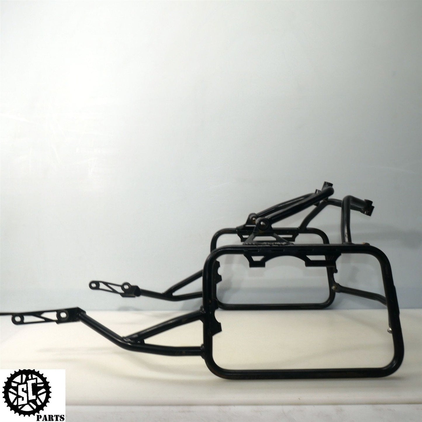 2010 KTM 990 ADVENTURE R SIDE CASE PANNIER RACK BRACKET MOUNT 60012020100 KT10