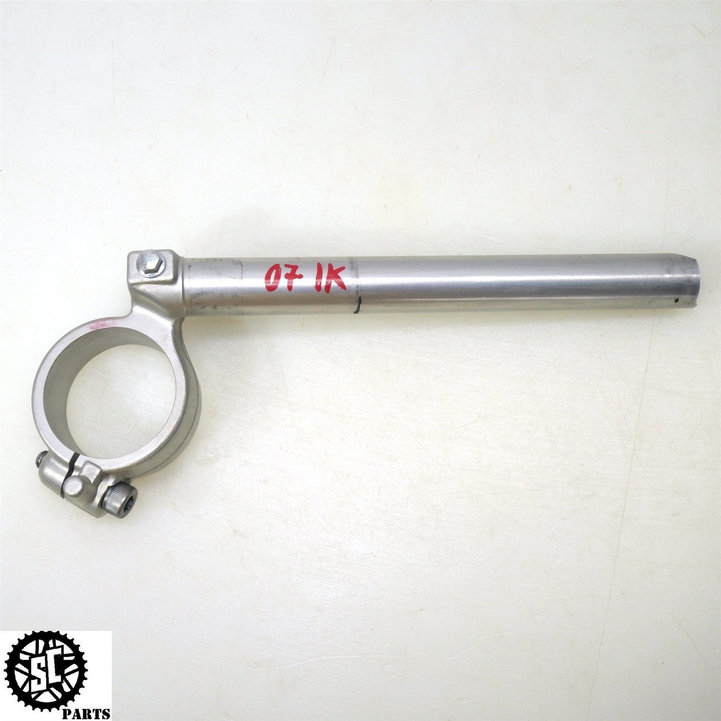 07 08 SUZUKI GSXR 1000 RIGHT CLIP ON HANDLEBAR S73