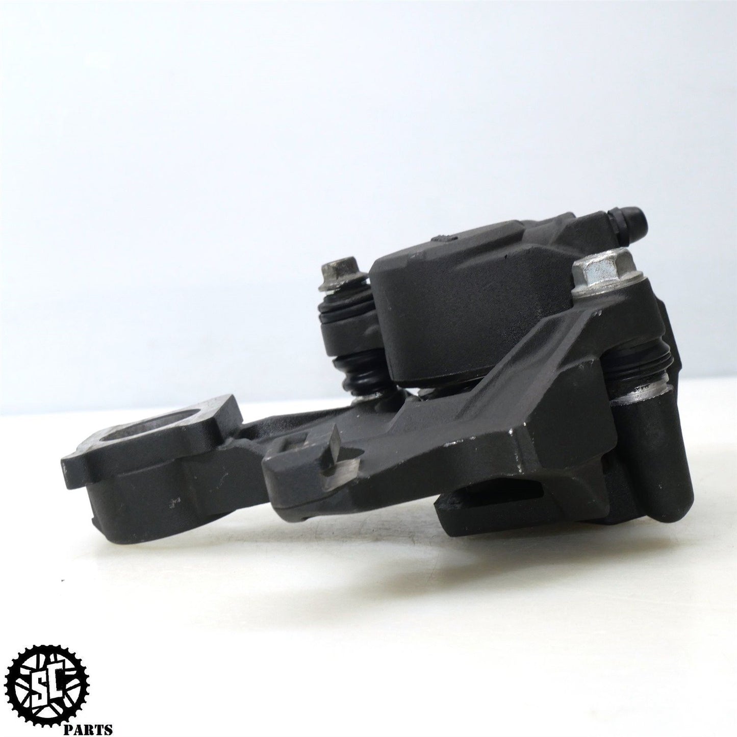 2007 SUZUKI GSXR 1000 REAR BRAKE CALIPER BRACKET S73