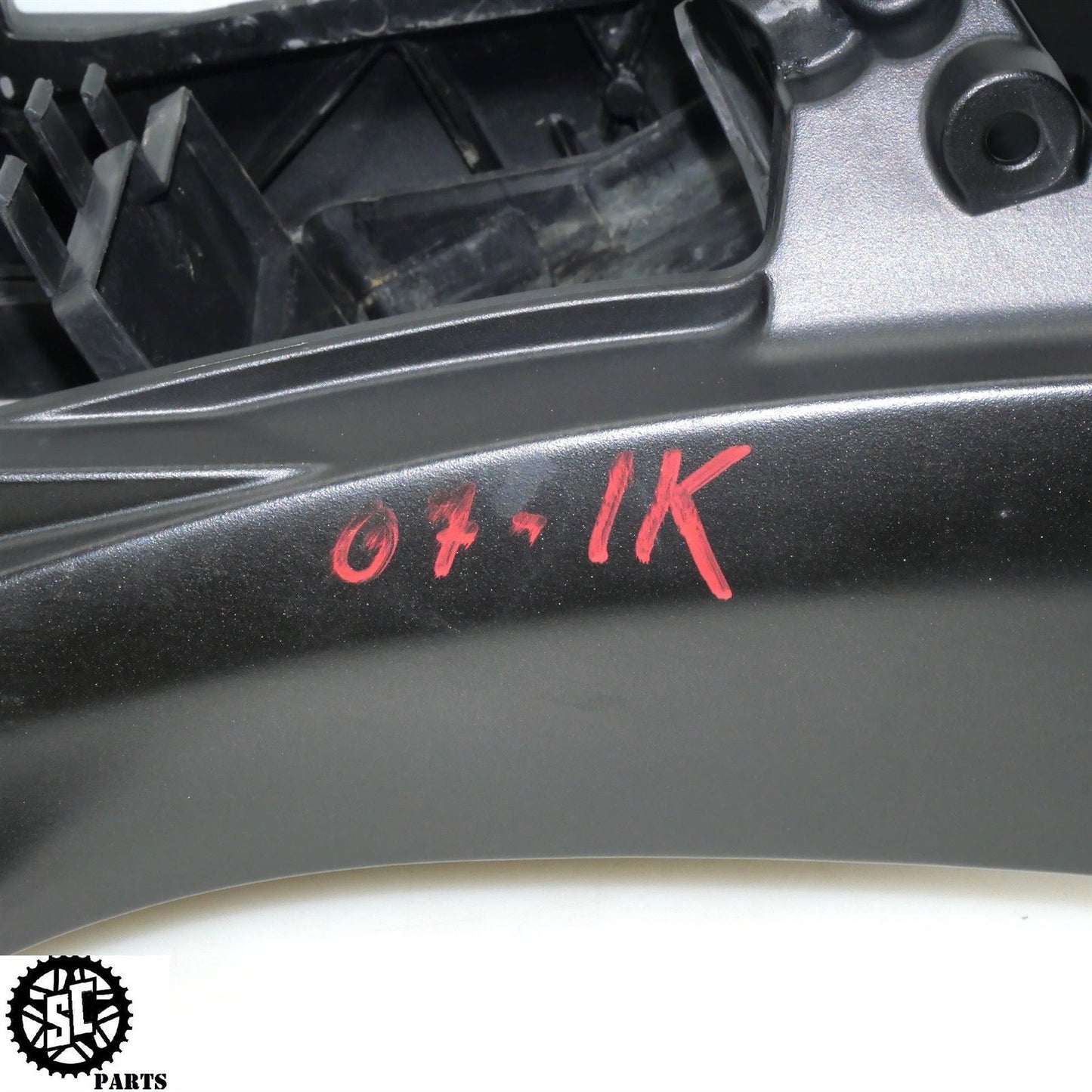 07 08 SUZUKI GSXR 1000 REAR SUBFRAME BACK TAIL FRAME S73