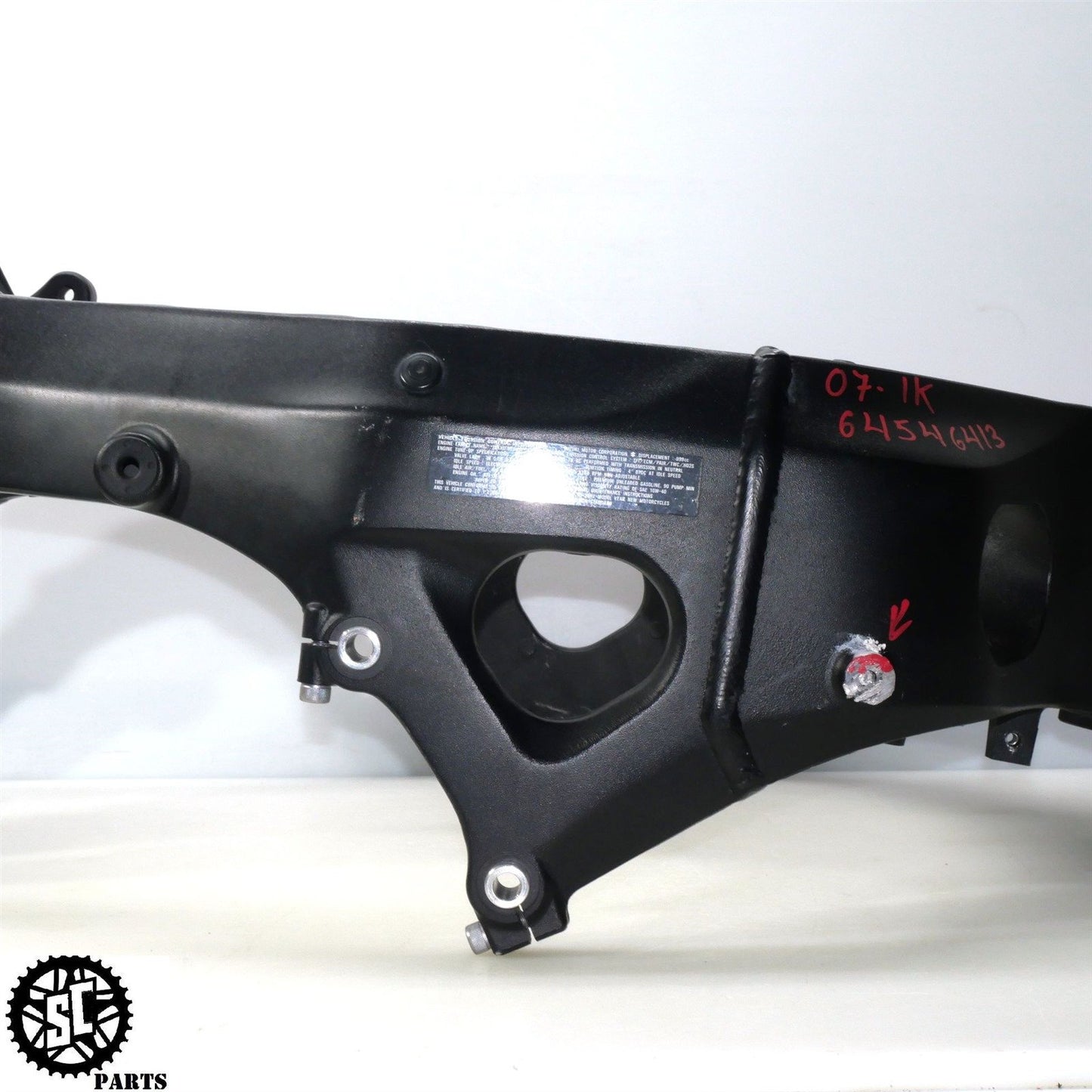 07 08 SUZUKI GSXR 1000 FRAME CHASSIS *S* S73