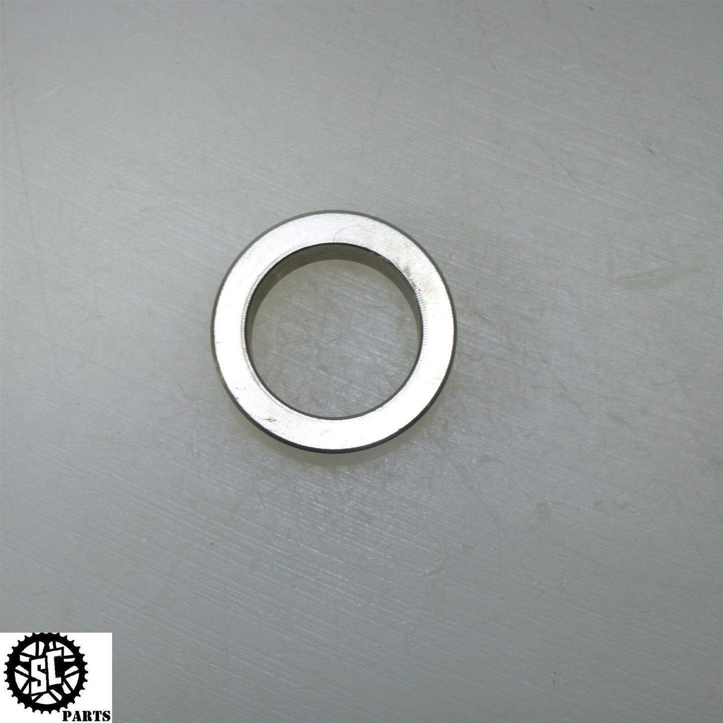 08 09 SUZUKI GSXR 600 FRONT WHEEL AXLE SPACER S45