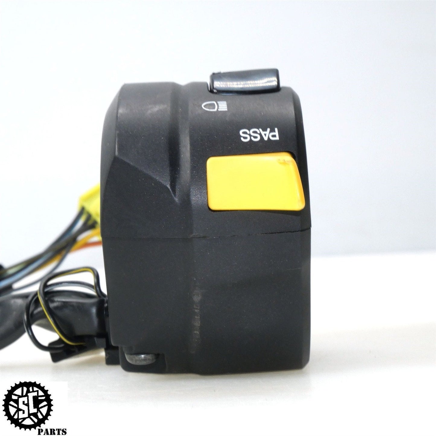 08 09 SUZUKI GSXR 600 LEFT CONTROL SWITCH S45