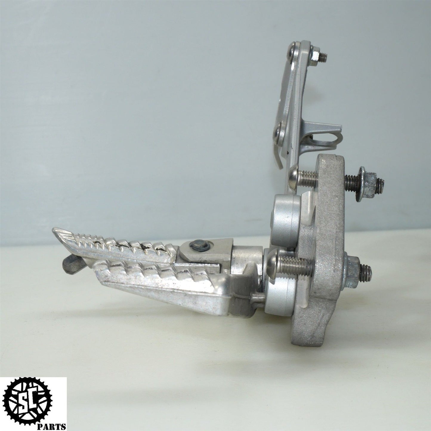 08 09 SUZUKI GSXR 600 RIGHT REARSET FRONT BRAKE PEDAL S45