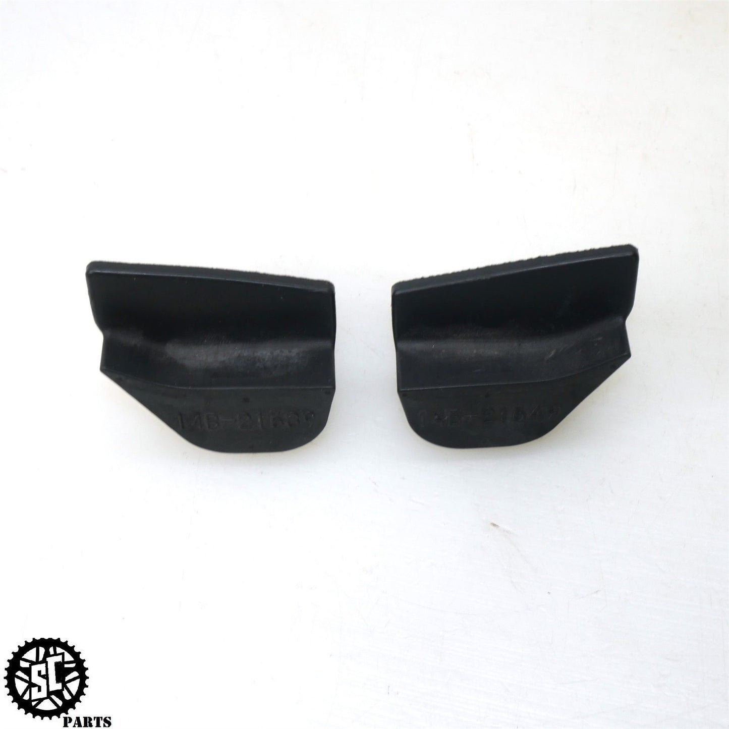 09-14 YAMAHA YZF R1 TAIL FAIRING SPACER SUBFRAME DAMPER 14B-21649-00-00 Y42
