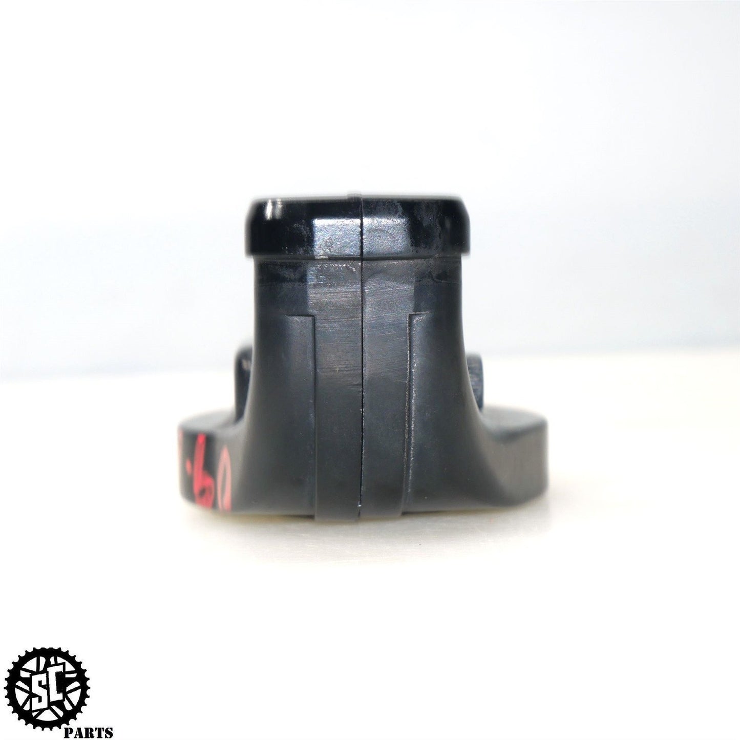 2009-2014 YAMAHA YZF R1 THROTTLE CABLE HOUSING BRACKET Y42