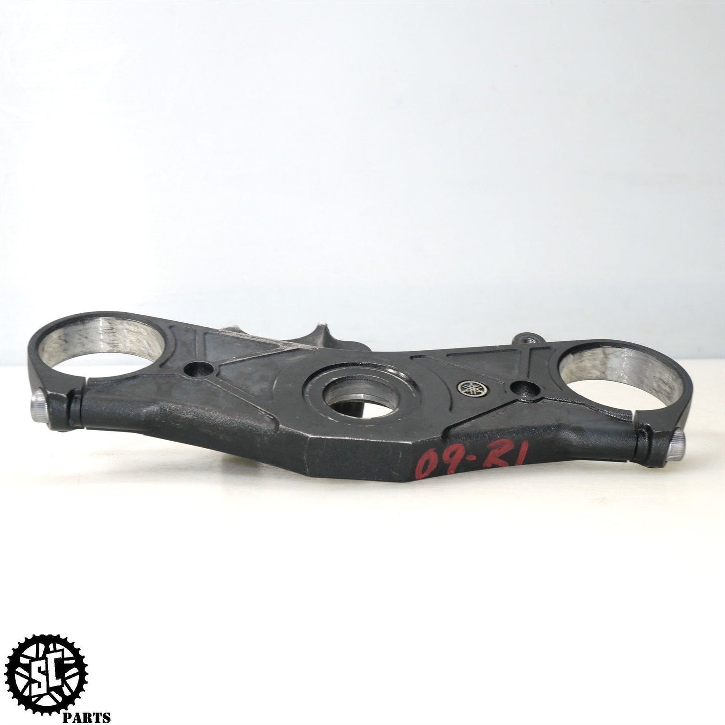 2009 YAMAHA YZF R1 UPPER TRIPLE TREE CLAMP Y42