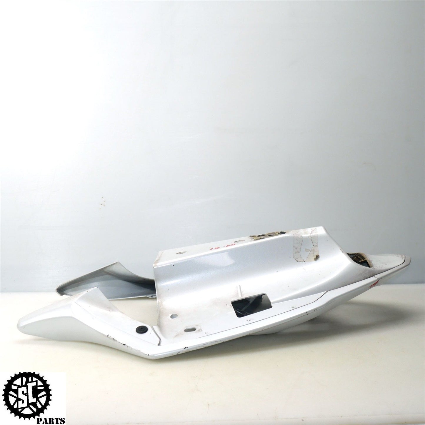 2009-2014 YAMAHA YZF R1 REAR TAIL FAIRING Y42