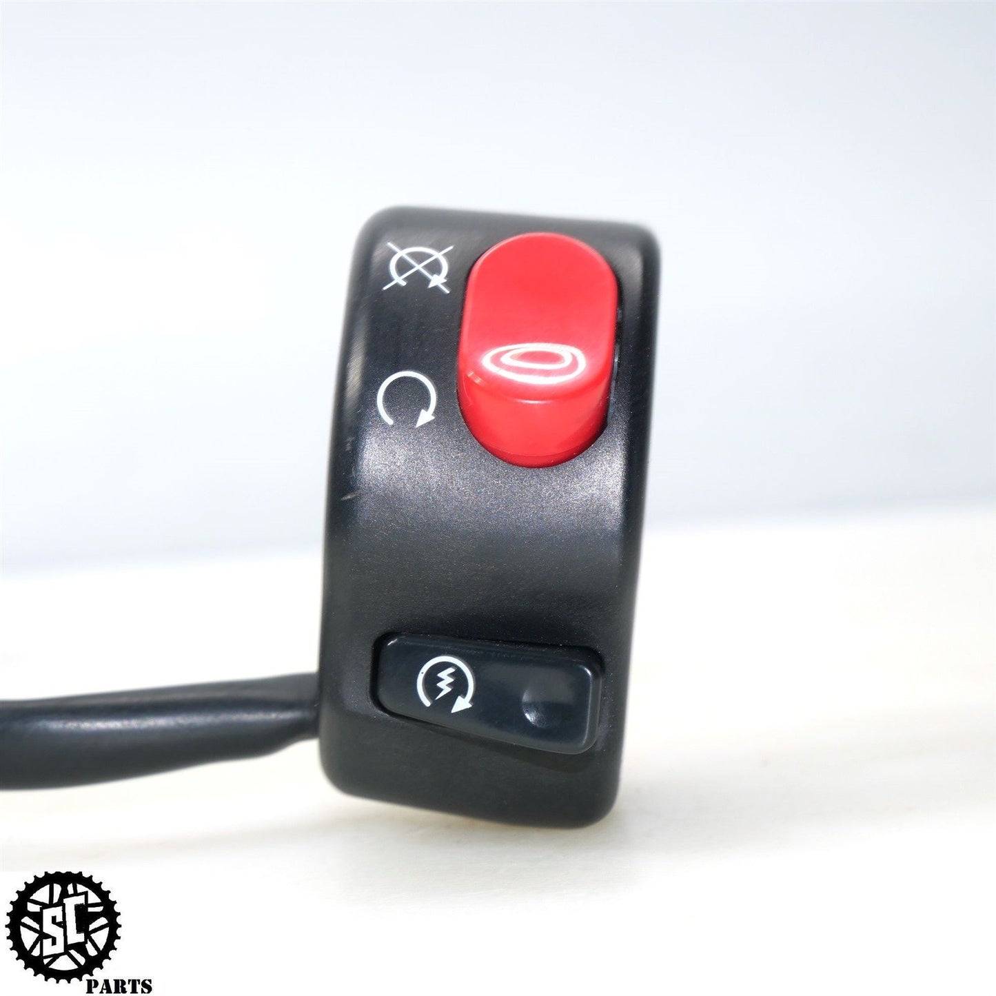 13-17 TRIUMPH DAYTONA 675 R RIGHT CONTROL KILL SWITCH 2049202 T31