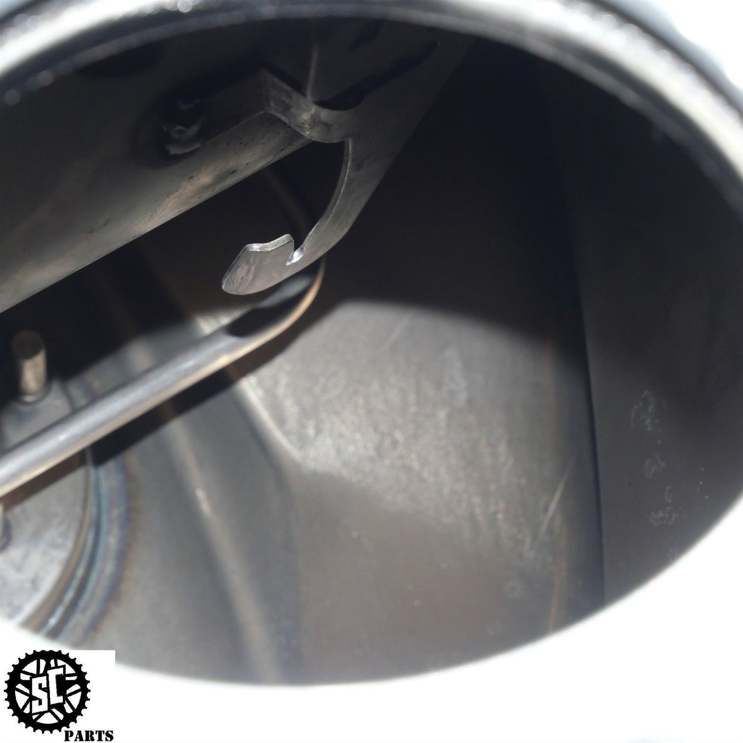 13-17 TRIUMPH DAYTONA 675 R FUEL GAS TANK T31