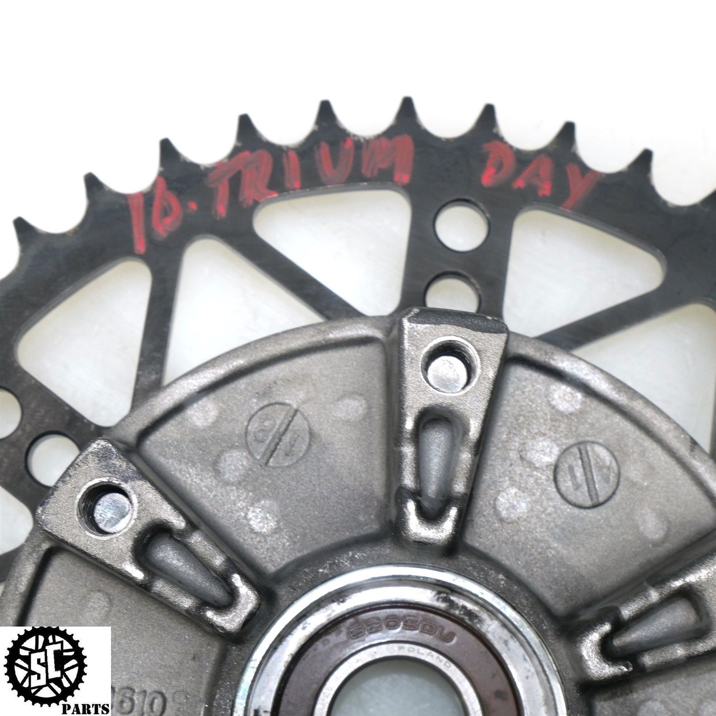 13-17 TRIUMPH DAYTONA 675 R REAR SUPERLITE SPROCKET HUB 2010610 47T T31