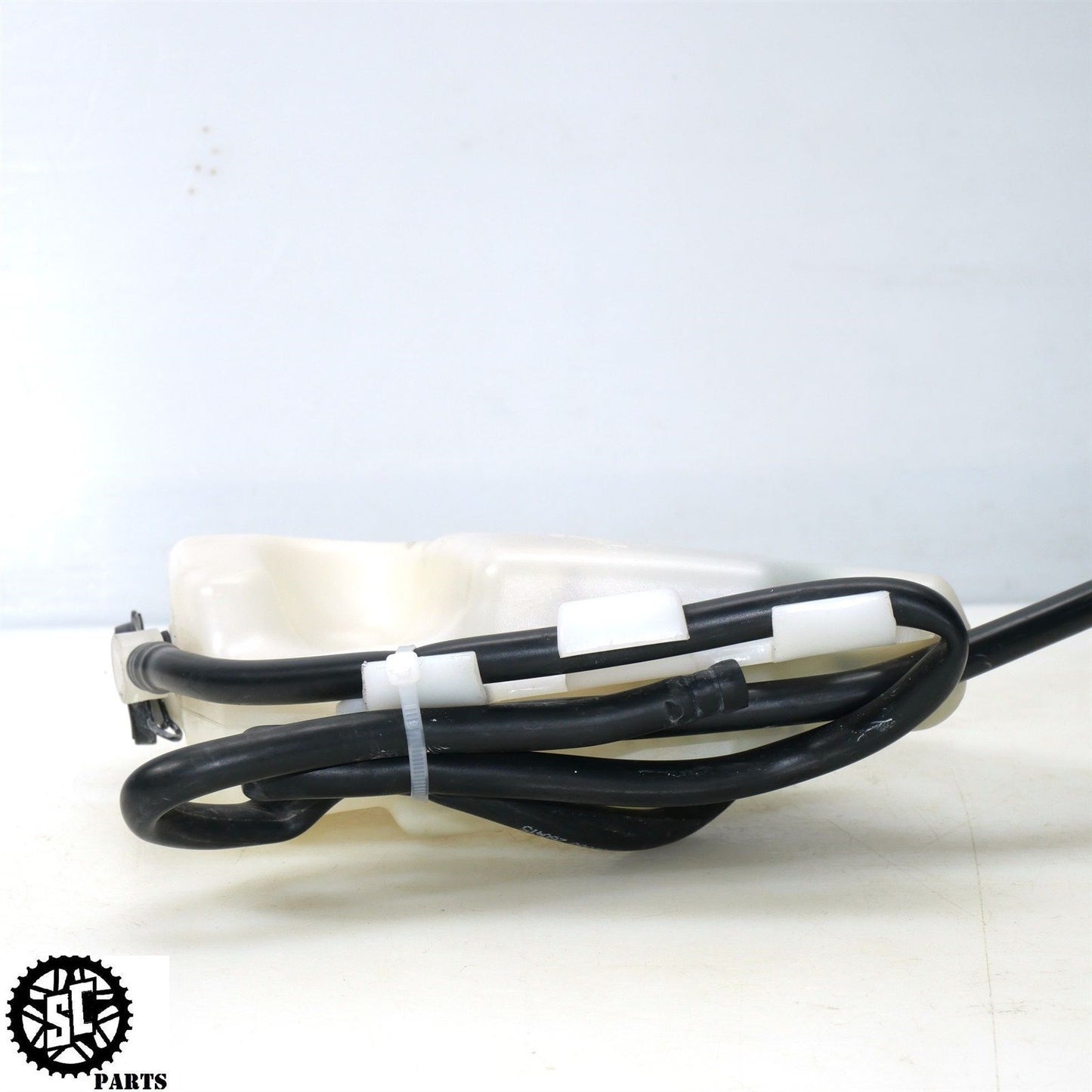 13-17 TRIUMPH DAYTONA 675 R COOLANT OVERFLOW TANK RESERVOIR T31