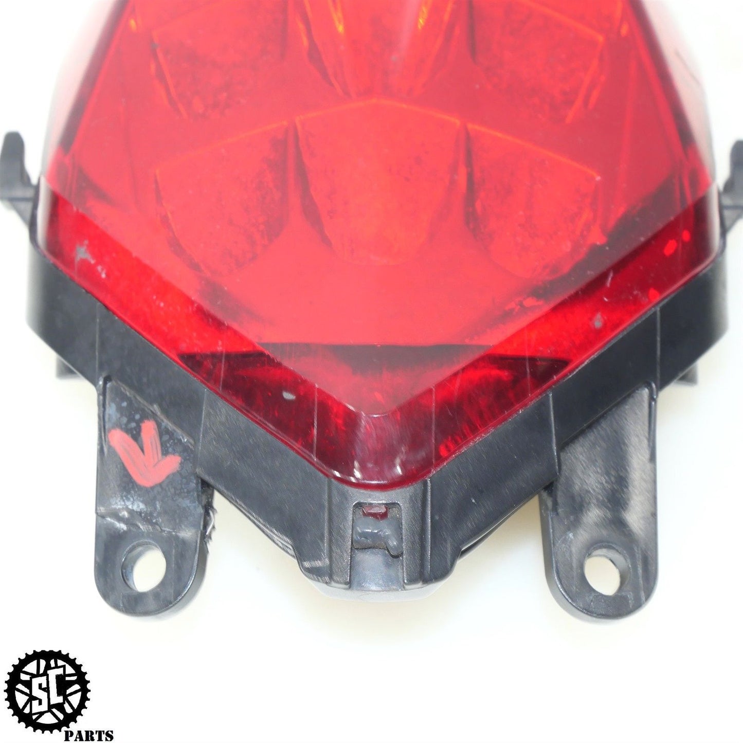 13-17 TRIUMPH DAYTONA 675 R REAR TAIL BRAKE LIGHT T2700631 T31