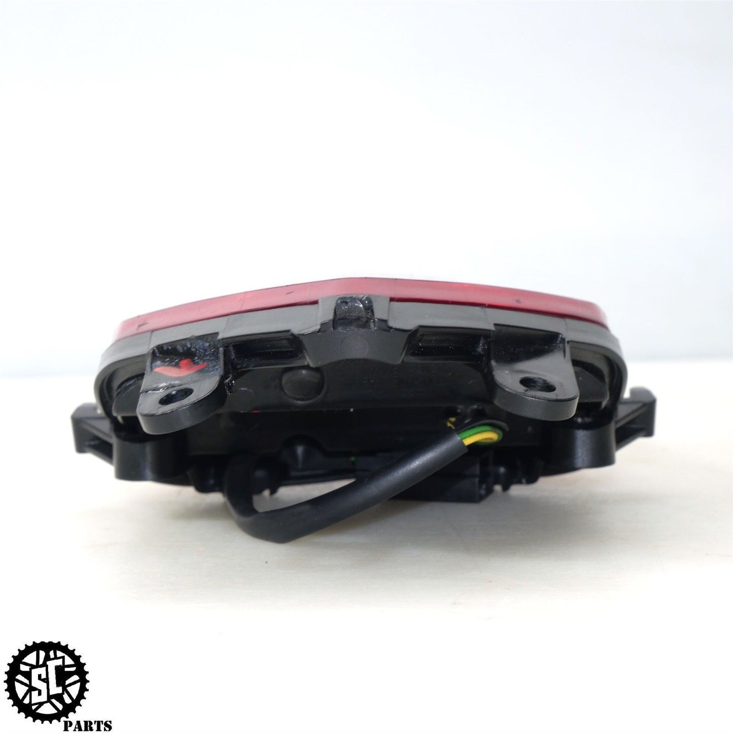 13-17 TRIUMPH DAYTONA 675 R REAR TAIL BRAKE LIGHT T2700631 T31