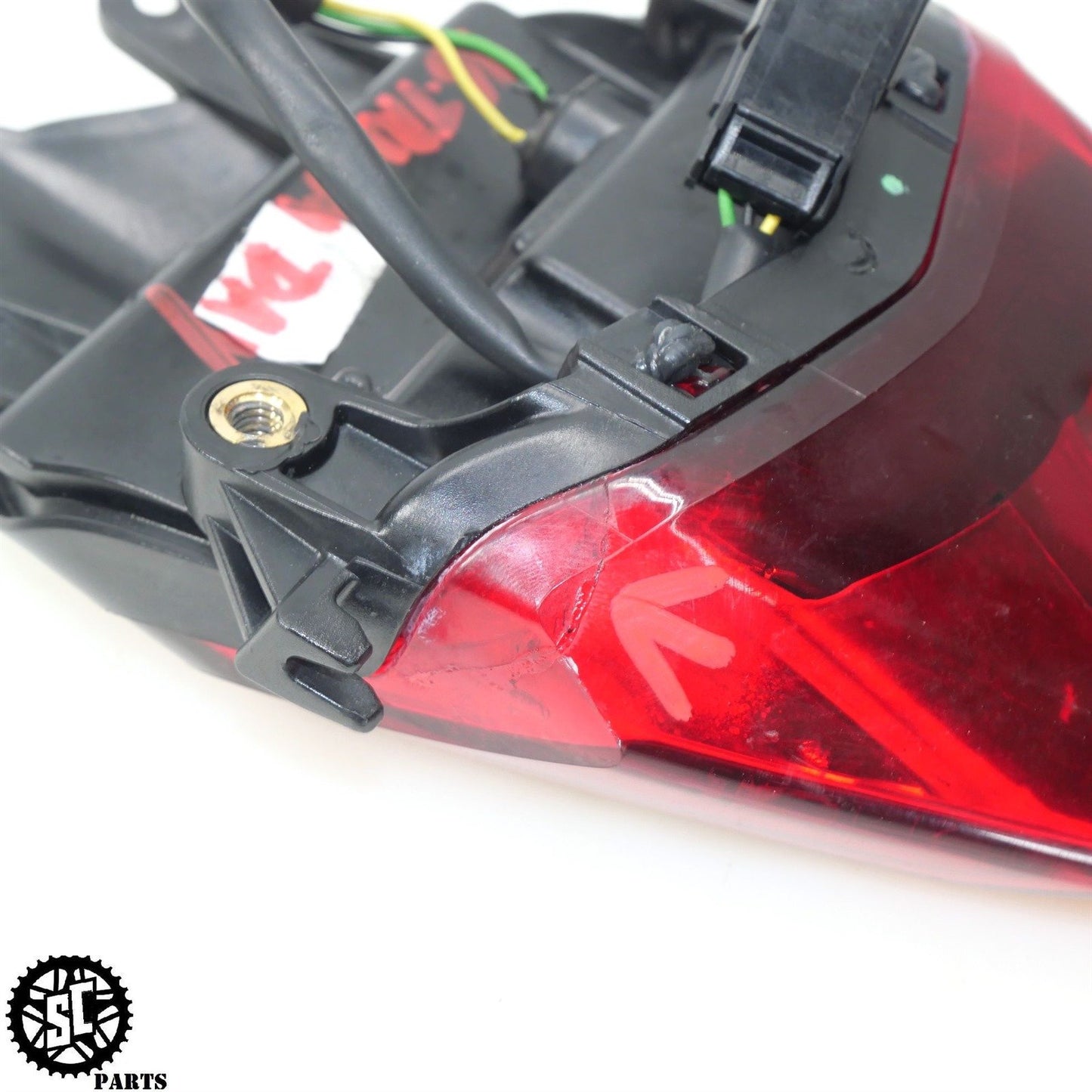 13-17 TRIUMPH DAYTONA 675 R REAR TAIL BRAKE LIGHT T2700631 T31