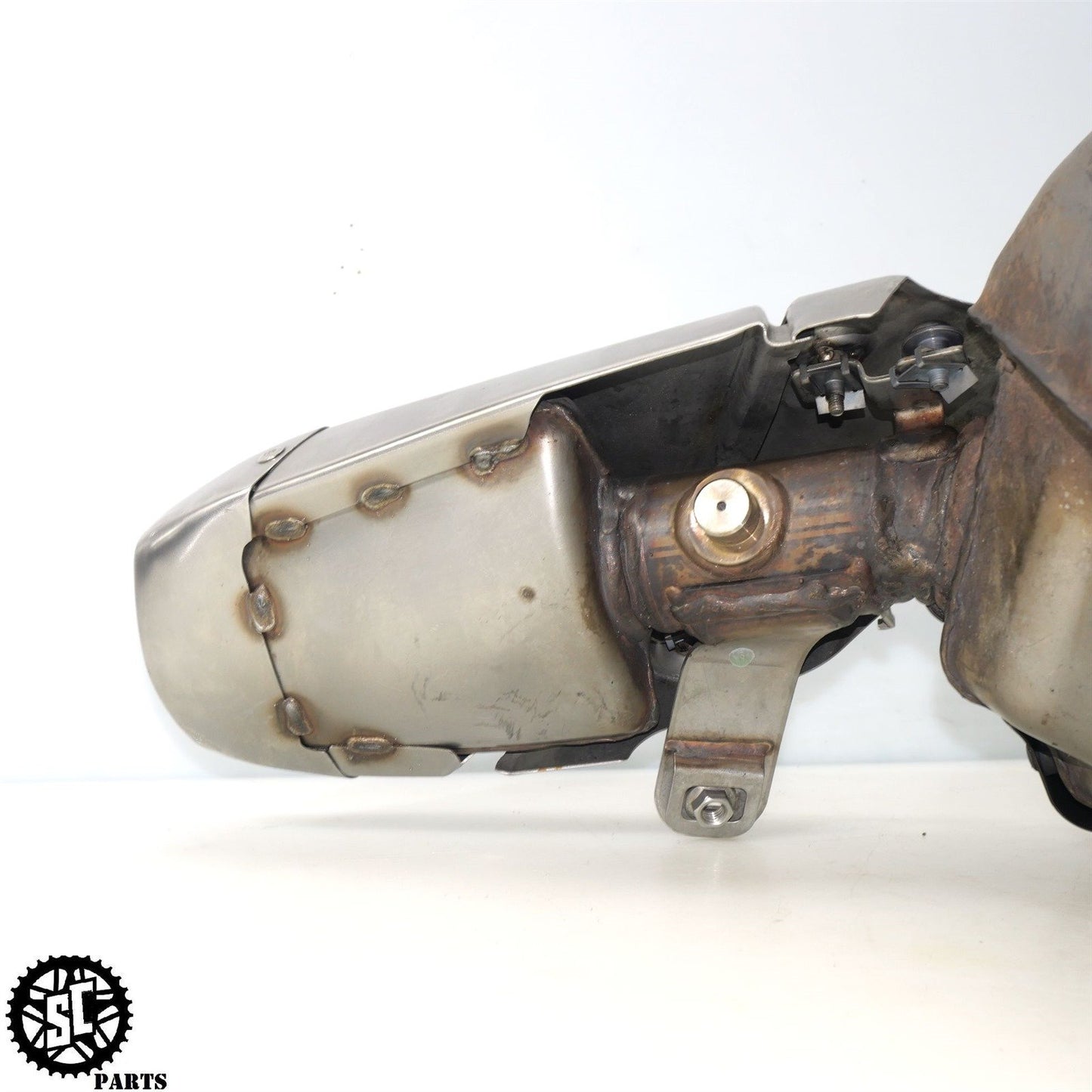 13-17 TRIUMPH DAYTONA 675 R EXHAUST PIPE MUFFLER SLIP ON T31