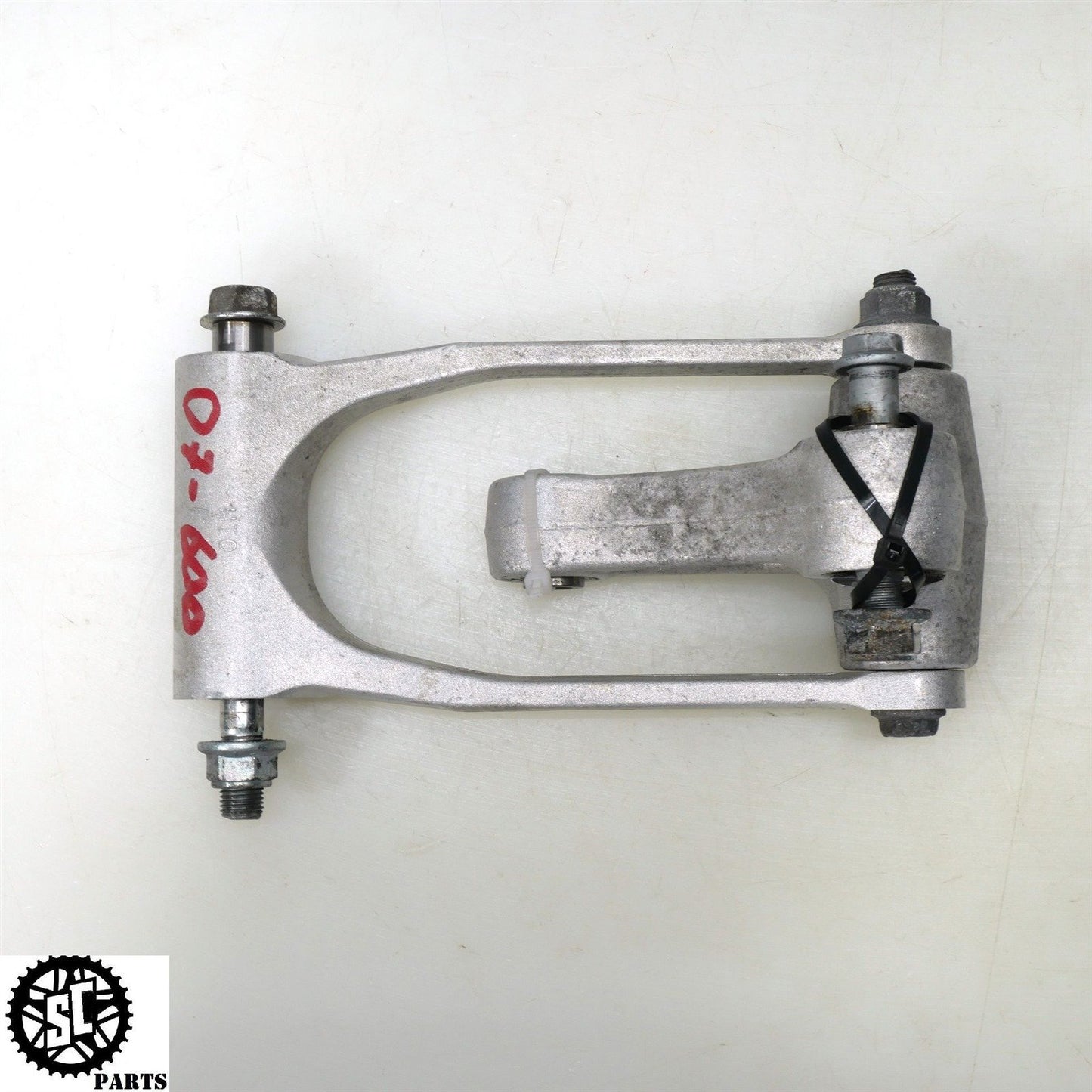2007 SUZUKI GSXR 600 REAR SHOCK SUSPENSION LINKAGE S71