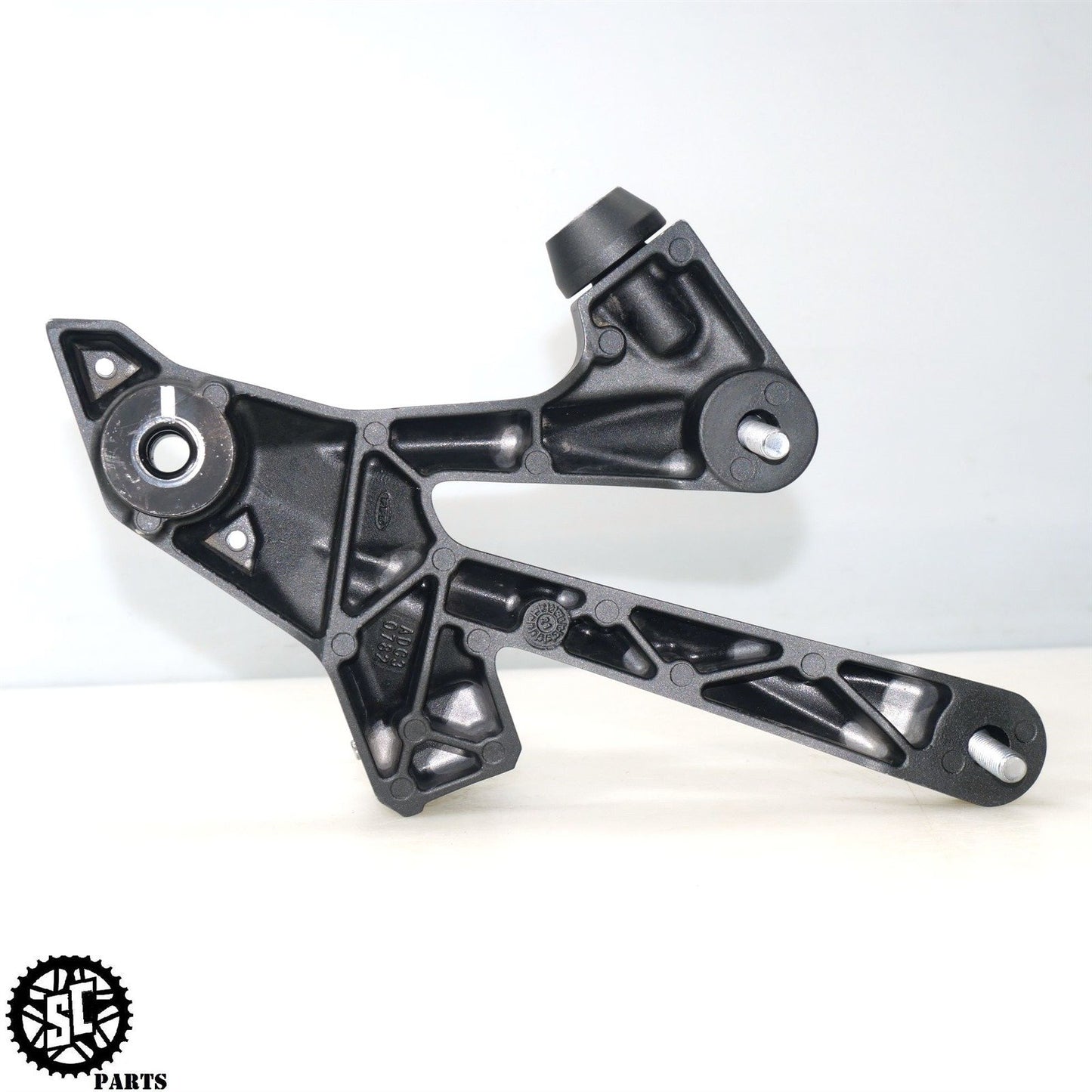 2022 16-23 KAWASAKI NINJA ZX14R LEFT RIGHT REAR PASSENGER BACK PEG K55