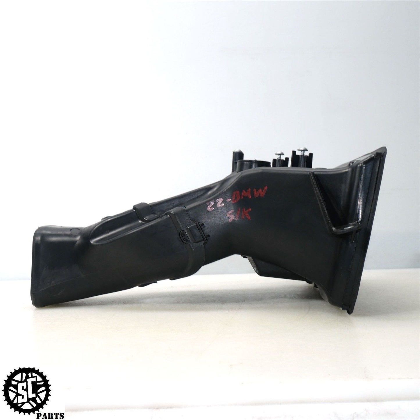 20-23 BMW S1000RR RAM AIR INTAKE DUCT TUBE 13718567803 13718567805 B32
