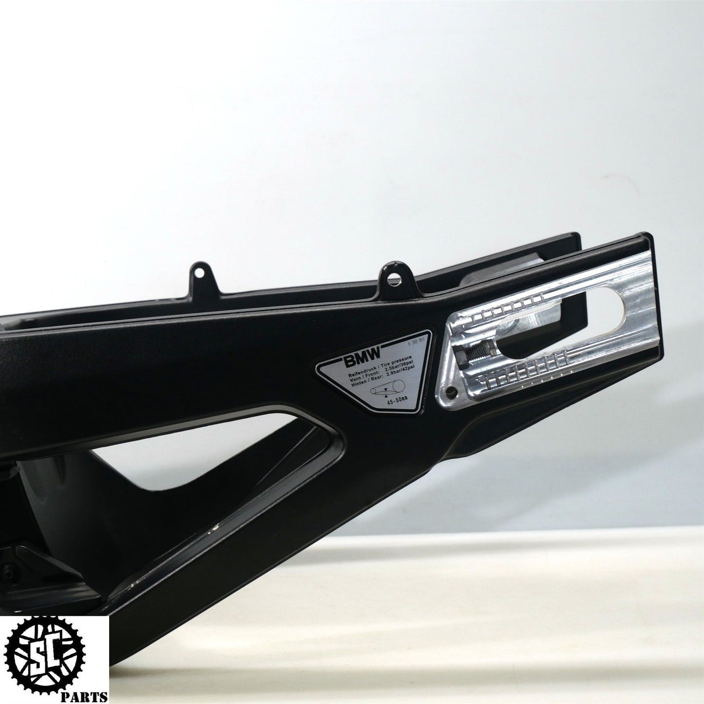 20-23 BMW S1000RR SWINGARM 33356898061 B32