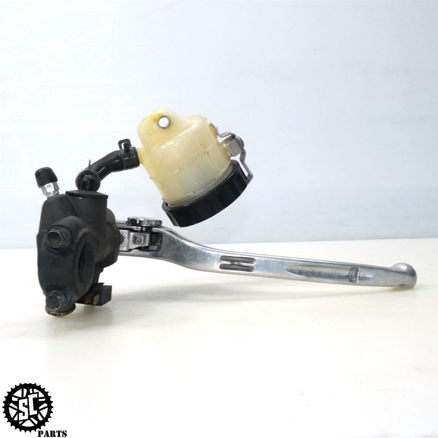 2012 SUZUKI GSXR 1000 FRONT BRAKE MASTER CYLINDER S60
