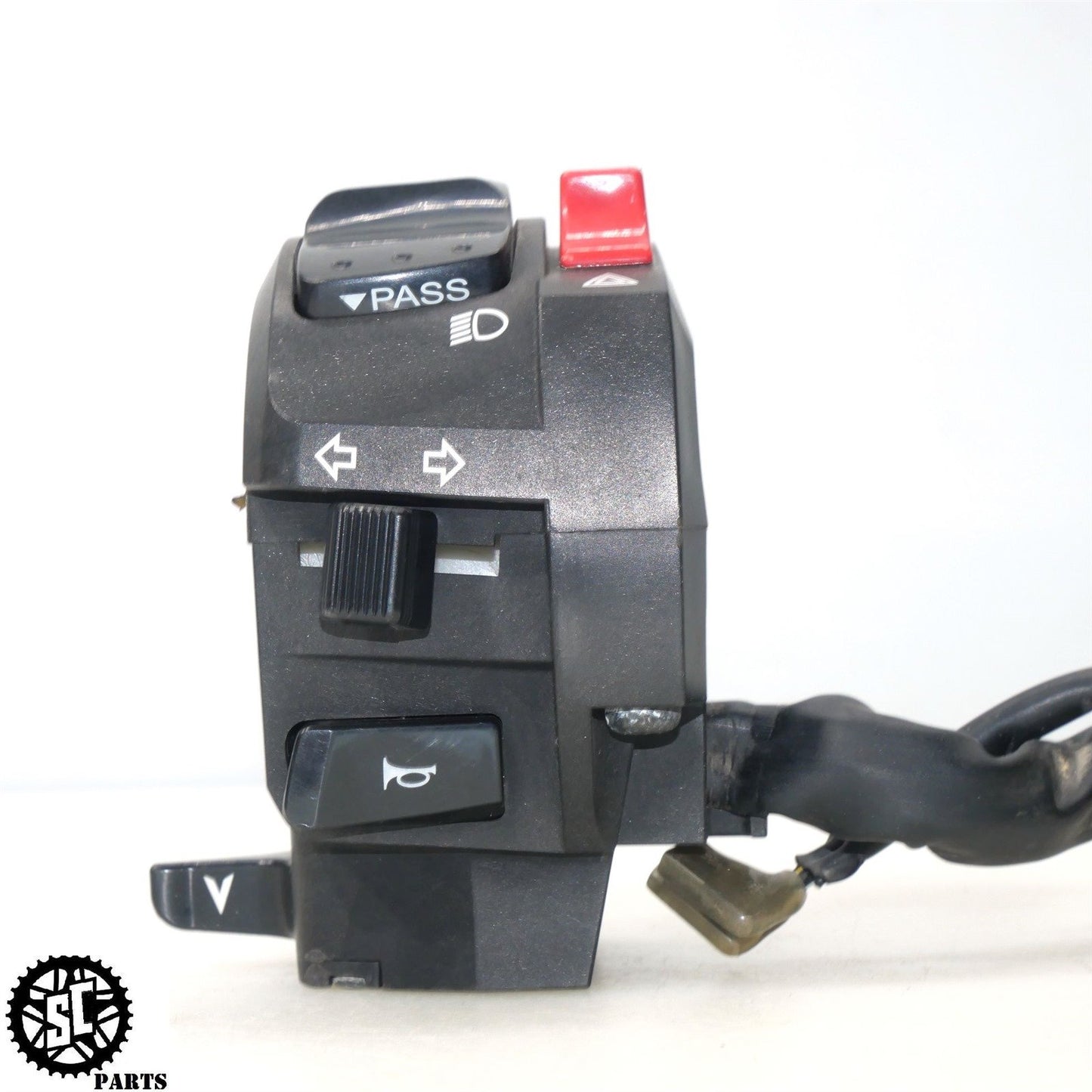 2012 SUZUKI GSXR 1000 LEFT CONTROL SWITCH 37400-47H10 S60